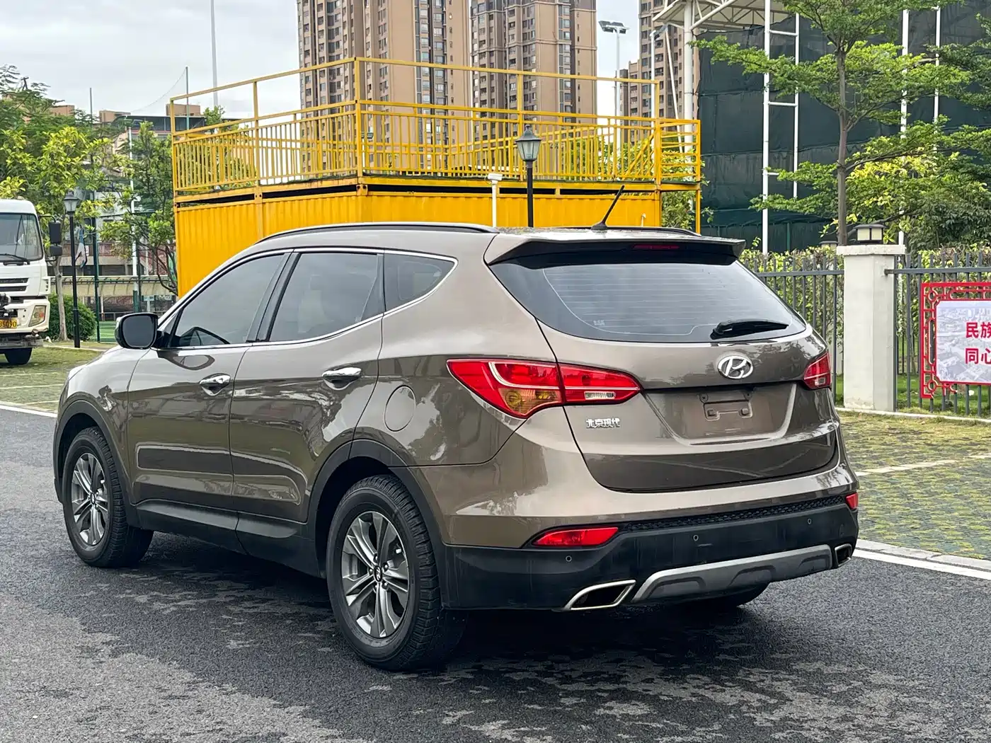 Hyundai Santa Fe 2013 Model 2.4L Automatic 2WD Smart фото 44
