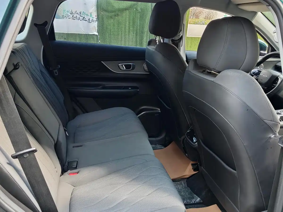 Фото 9 - Chery Tiggo 8 PLUS
