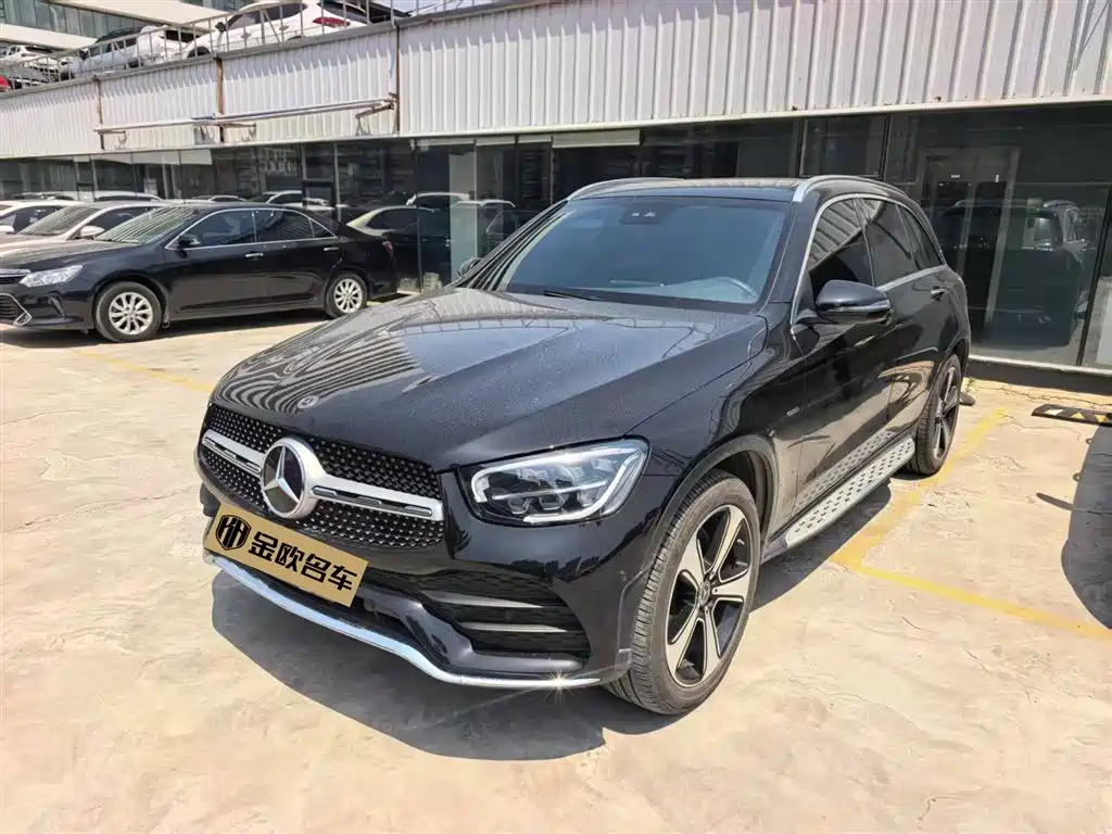 Mercedes-Benz GLC 2022 Facelift GLC 300 L 4MATIC Dynamic Collector's Edition