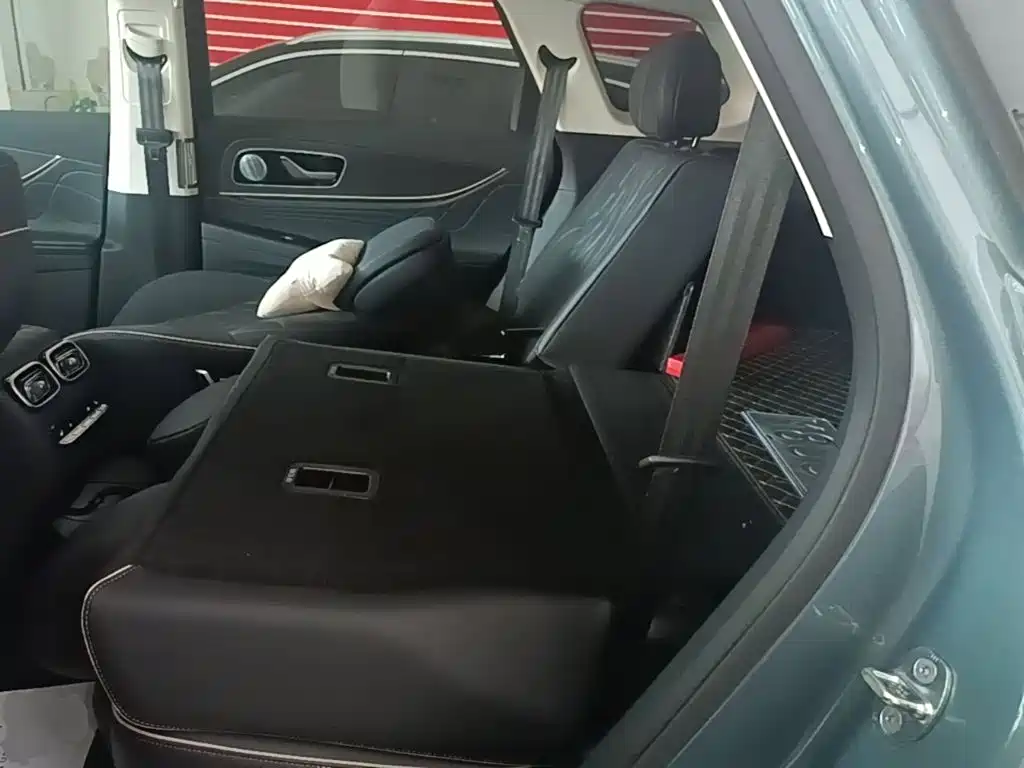 Chery Tiggo 9 2024 2023 2.0T DCT 2WD Luxury 5-Seater