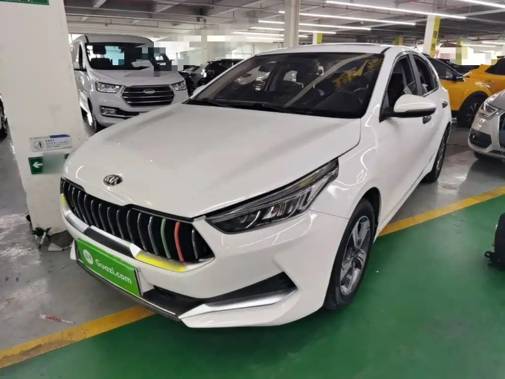 Photo 1 - Kia K3