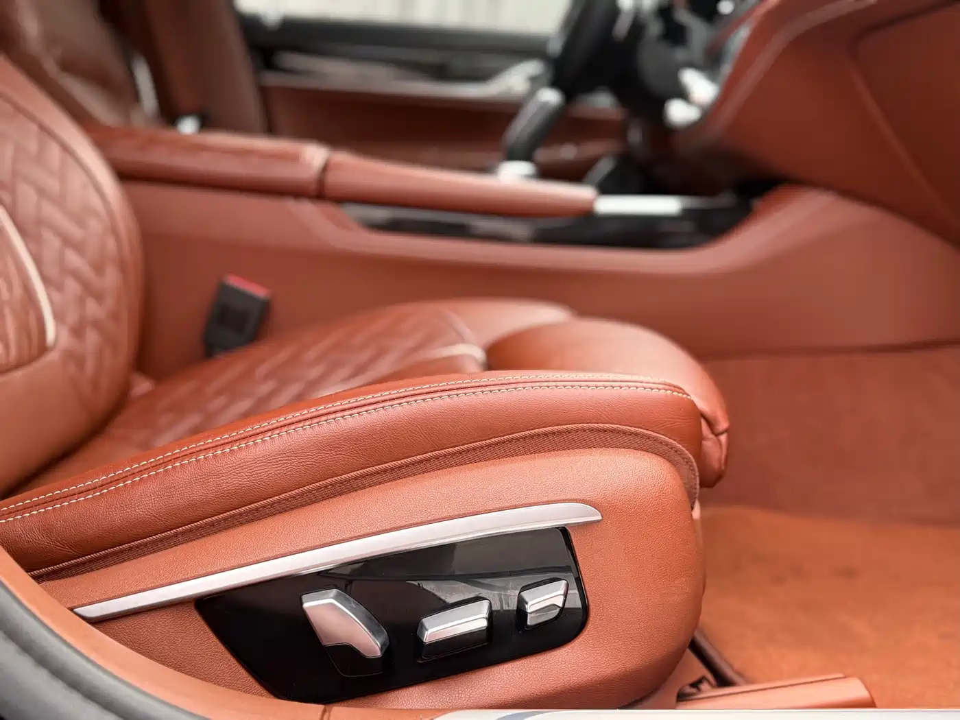 BMW 7 Series 2021 Model 740Li xDrive Executive M Sport Package фото 24