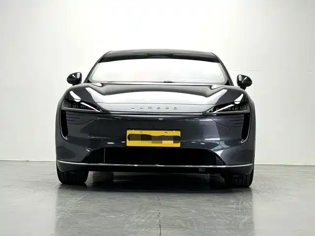 Zhijie Luxeed R7 2025 2024 Pure Electric 667km Pro