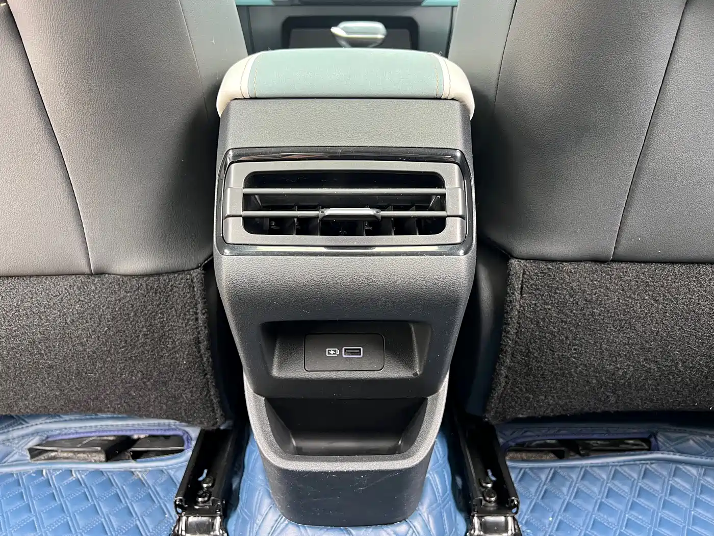 GEELY EMGRAND S