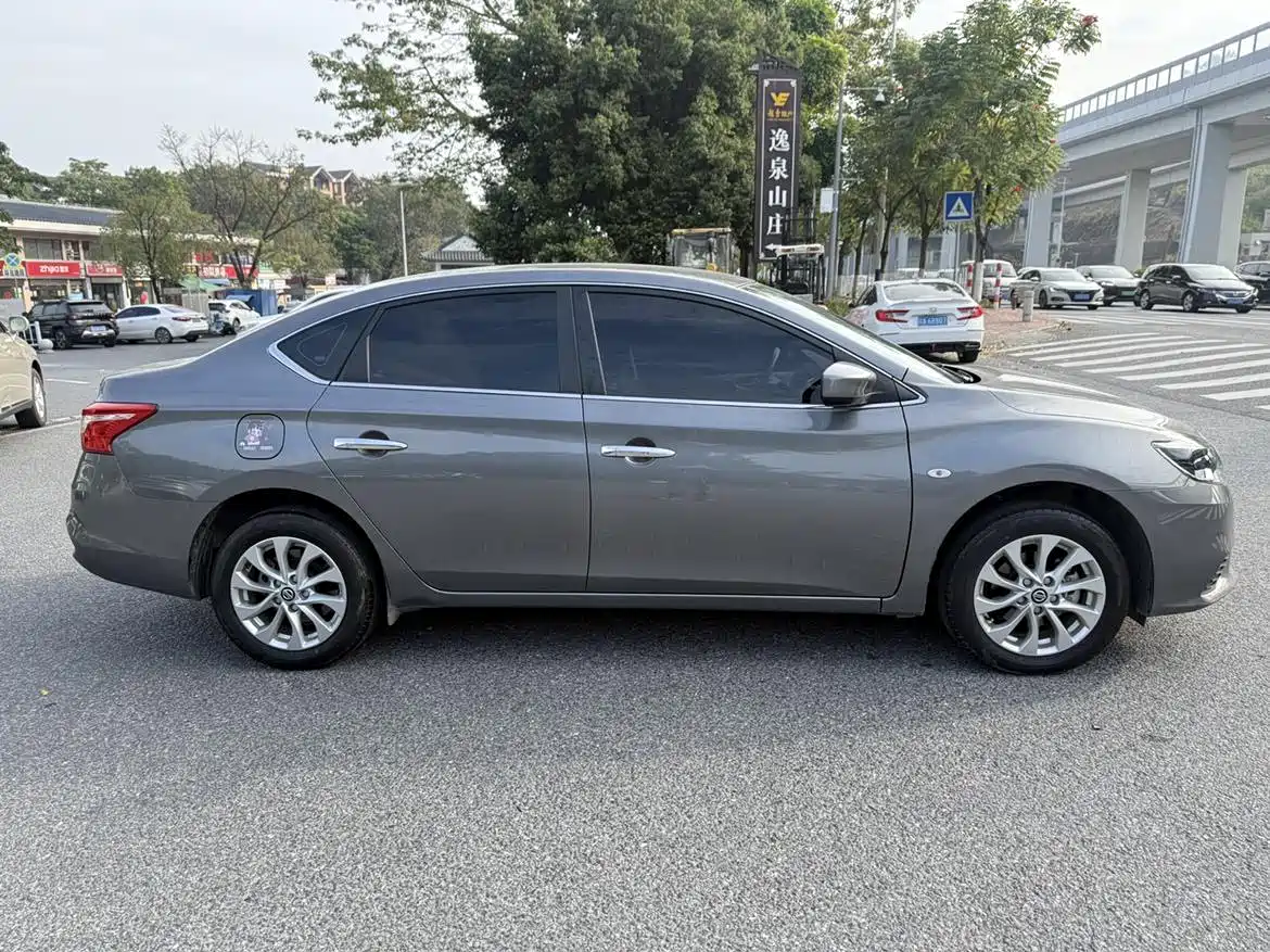 Nissan SYLPHY, миниатюра 4