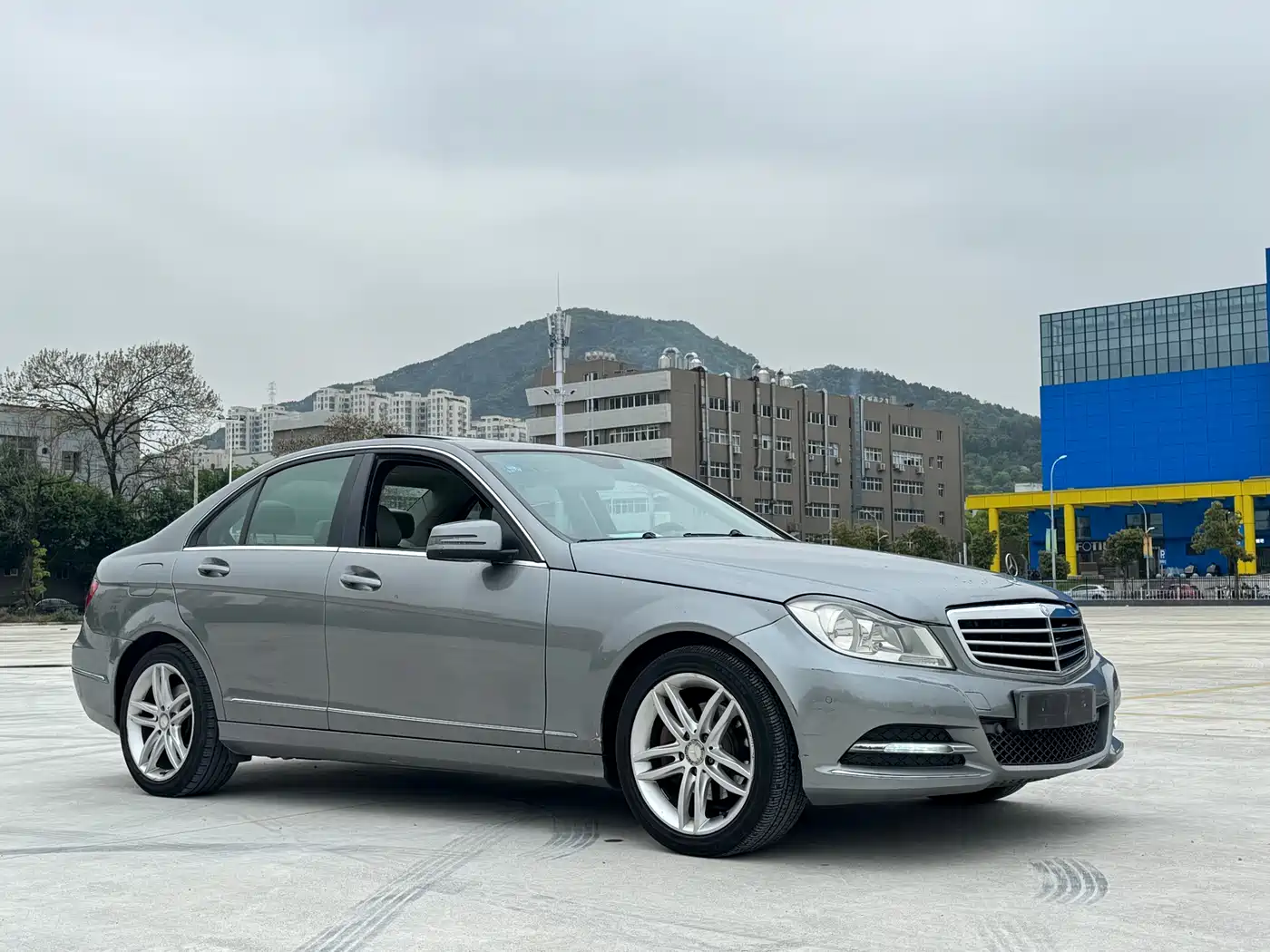 Mercedes-Benz C-Class 2013 C 260 Elegance Grand Edition фото 3