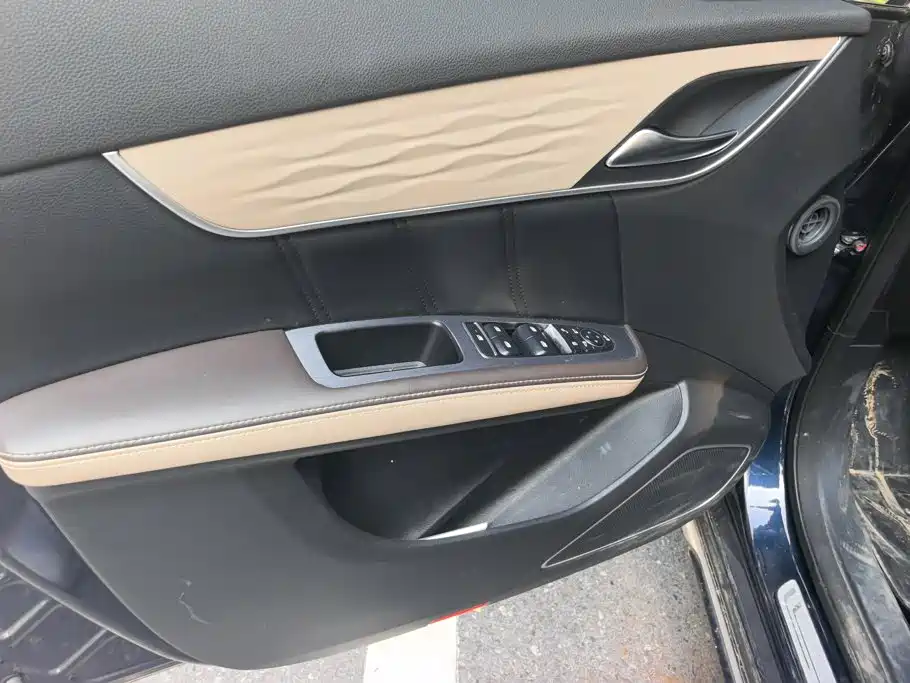 BYD Song MAX New Energy 2022 2022 DM-i 105KM Executive Edition