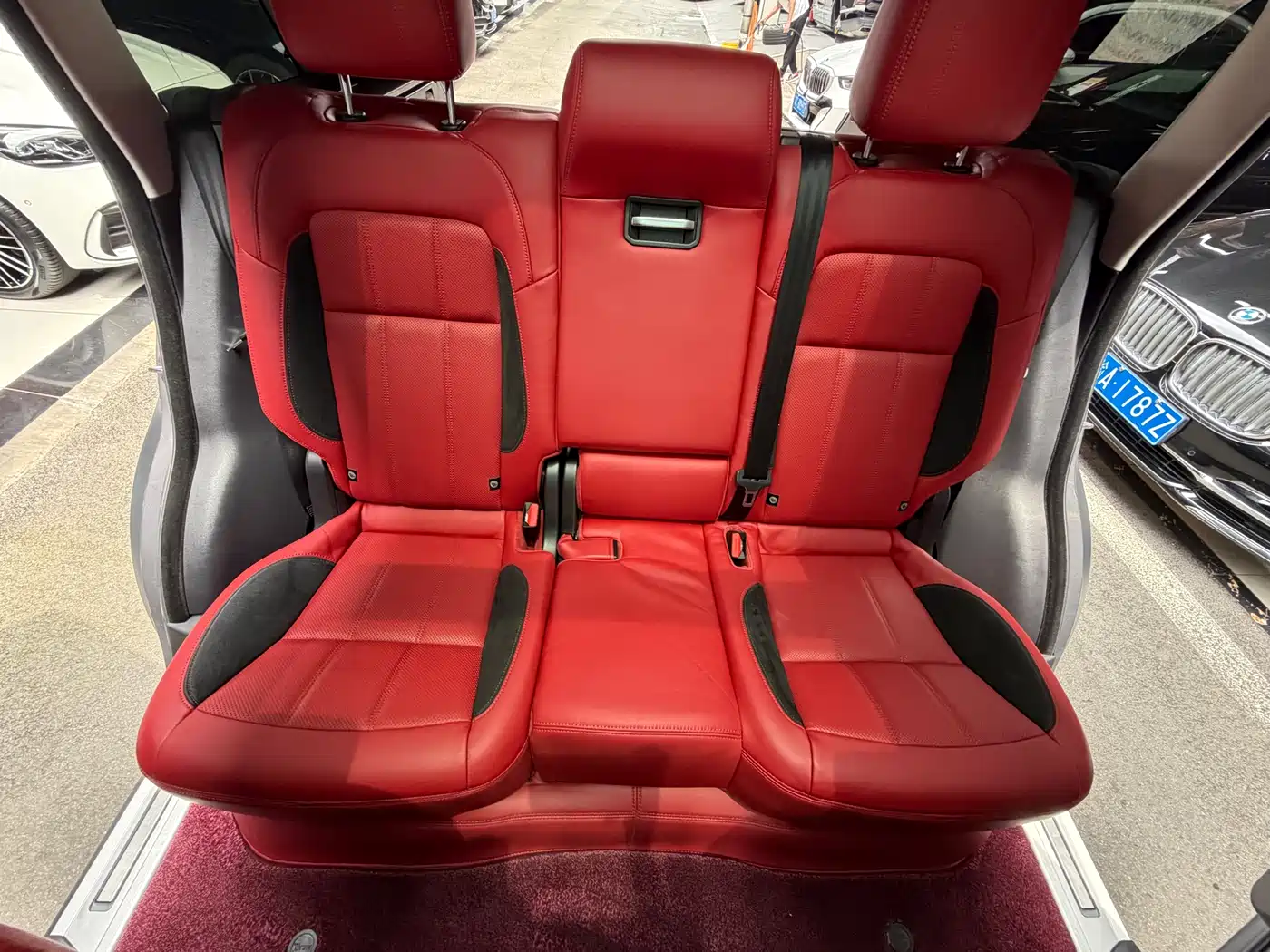 Land Rover Range Rover Sport 2021 3.0 L6 Gloss Black Edition фото 25