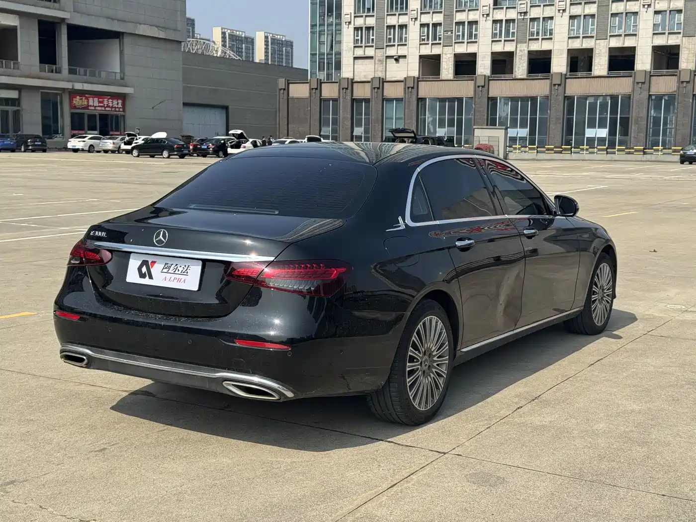 Mercedes-Benz E-Class 2023 E 300 L Luxury фото 4