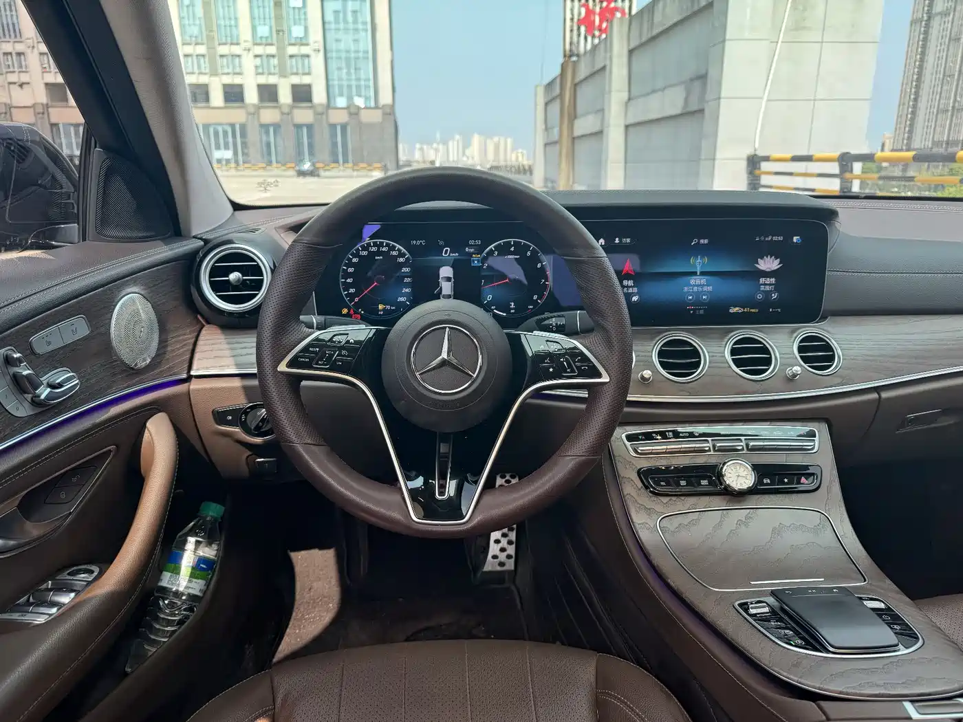 Mercedes-Benz E-Class 2023 E 300 L Luxury фото 13