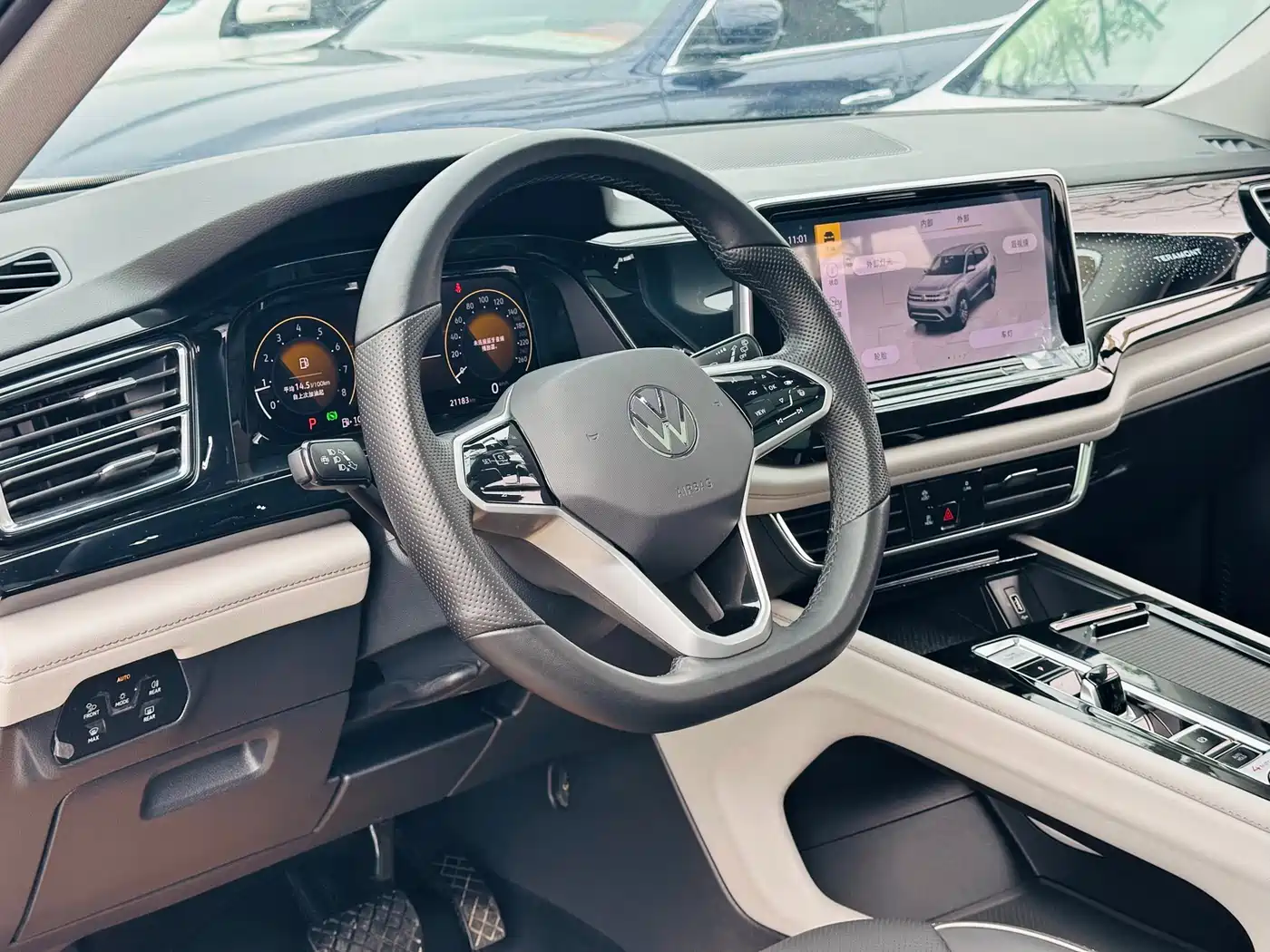 Volkswagen Teramont 2023 380TSI AWD Premium Luxury Edition фото 8