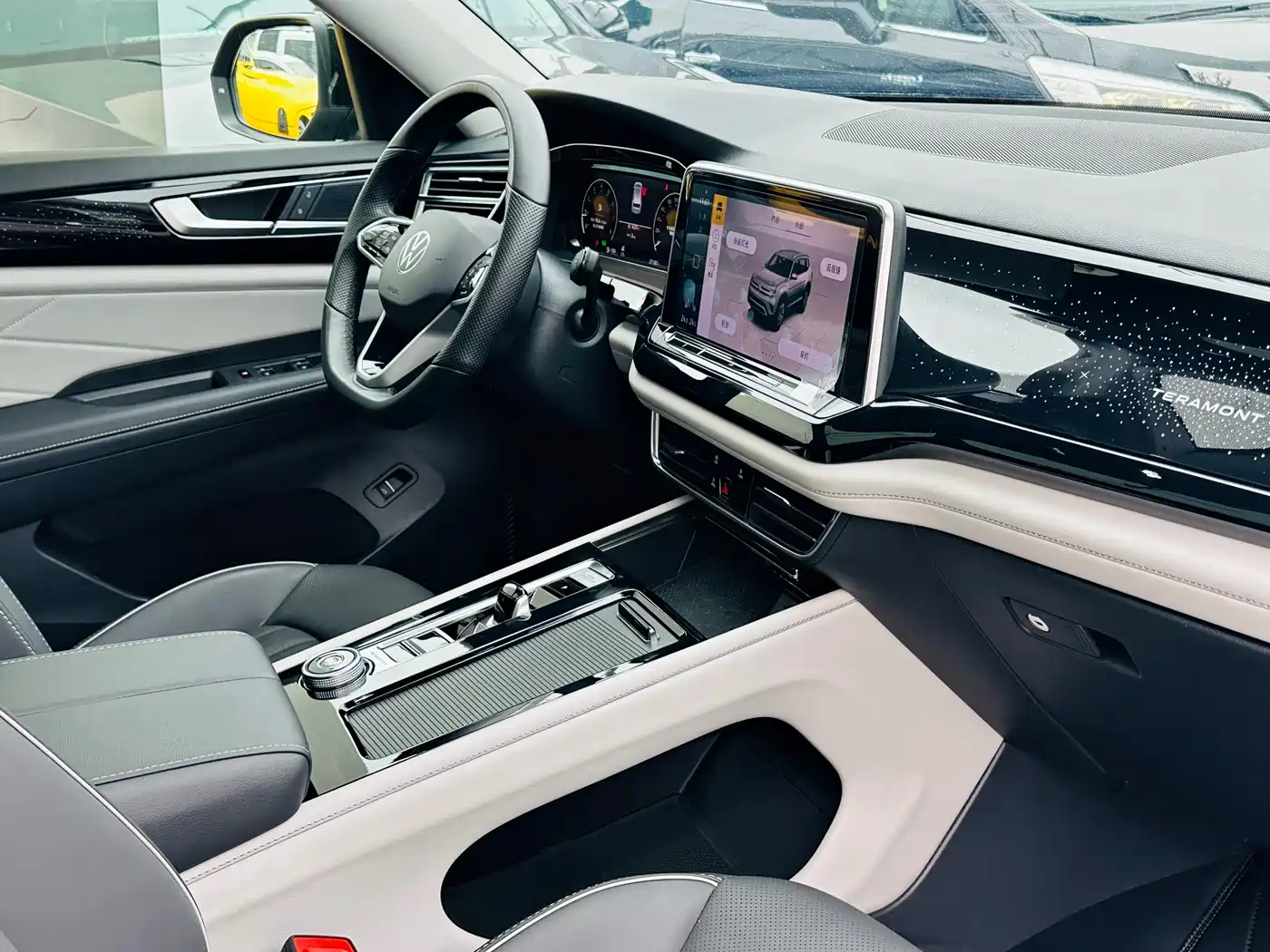 Volkswagen Teramont 2023 380TSI AWD Premium Luxury Edition фото 21