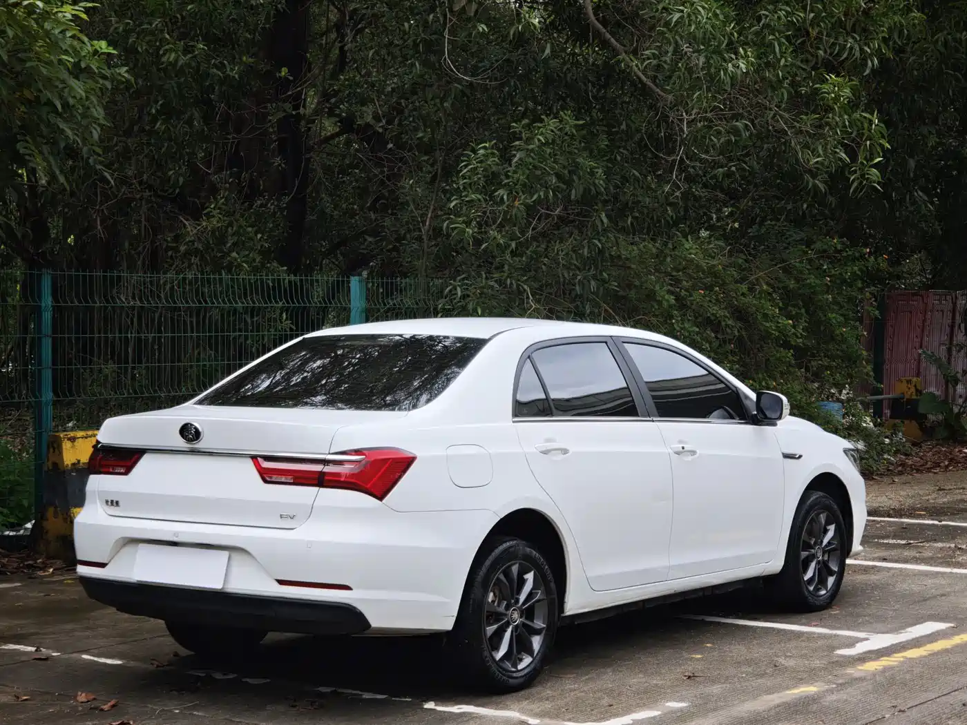 BYD Qin New Energy 2021 2019 Travel Edition