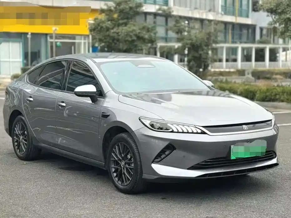 BYD Qin PLUS 2021 EV 500KM Luxury Model фото 3