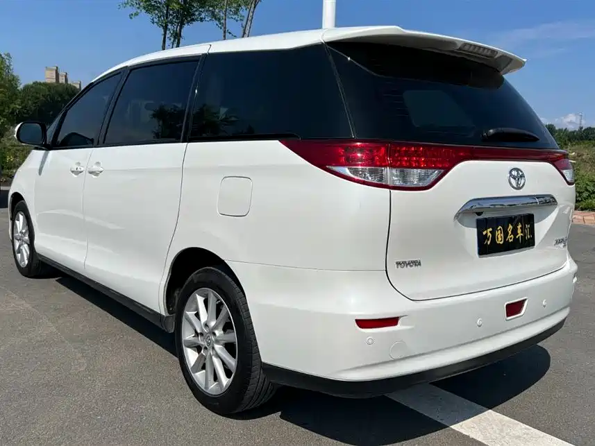Toyota Previa 2016 2012 2.4L 7-Seater Luxury Edition