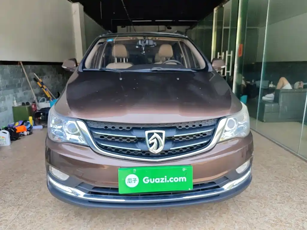 Фото 3 - Baojun 730