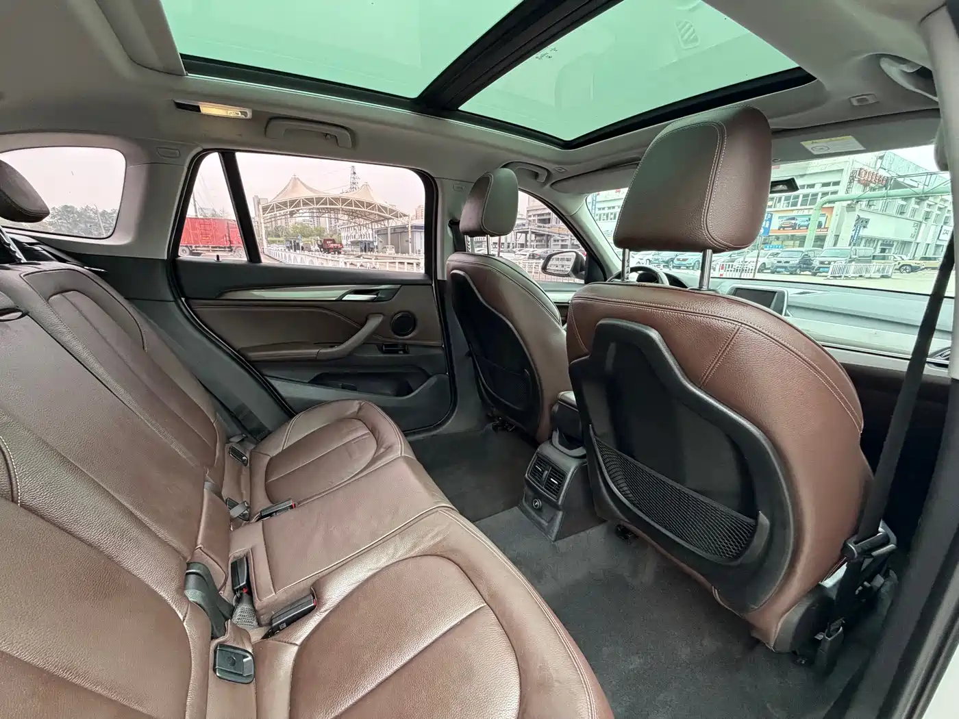 BMW X1 2018 sDrive18Li Premium Model фото 10