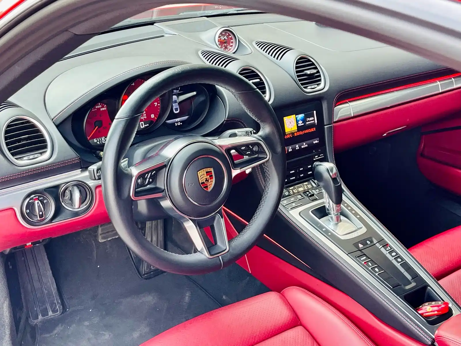 Фото 7 - Porsche 718