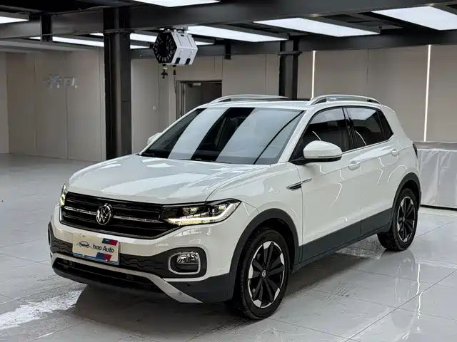 volkswagen exploring-the-shadow