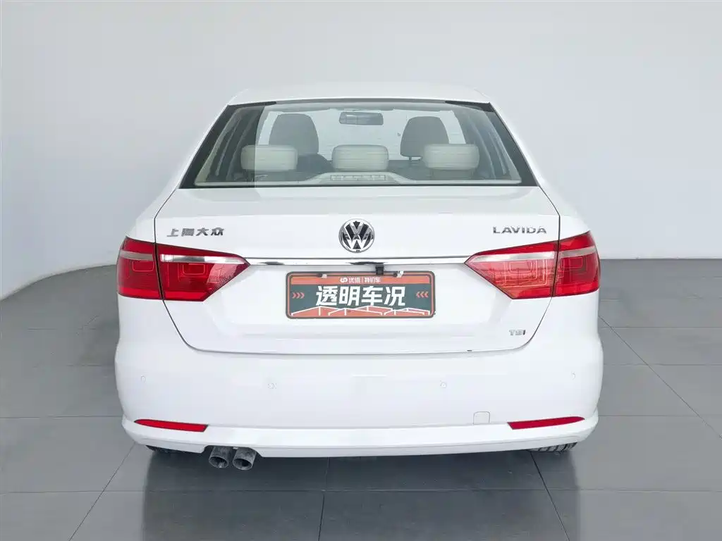 Volkswagen Lavida 2013 Facelift 1.4TSI Manual Comfort фото 4