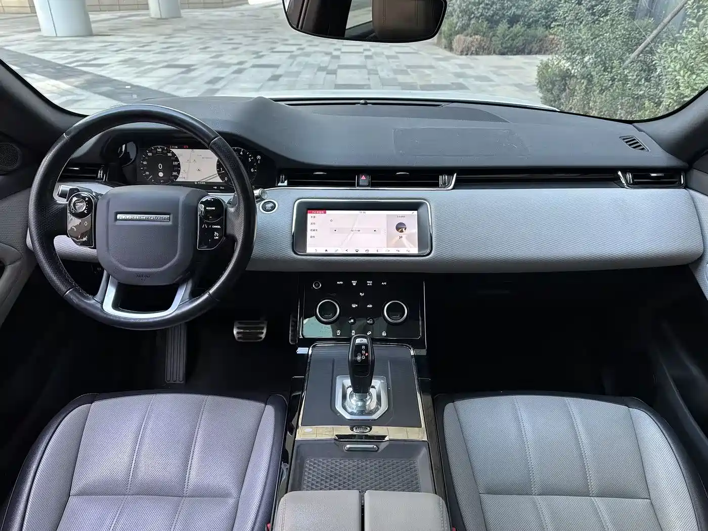 Land Rover Range Rover Evoque 2020 249PS R-DYNAMIC S Sport Edition фото 10