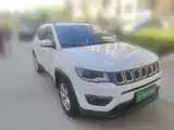 Photo 24 - Jeep Compass