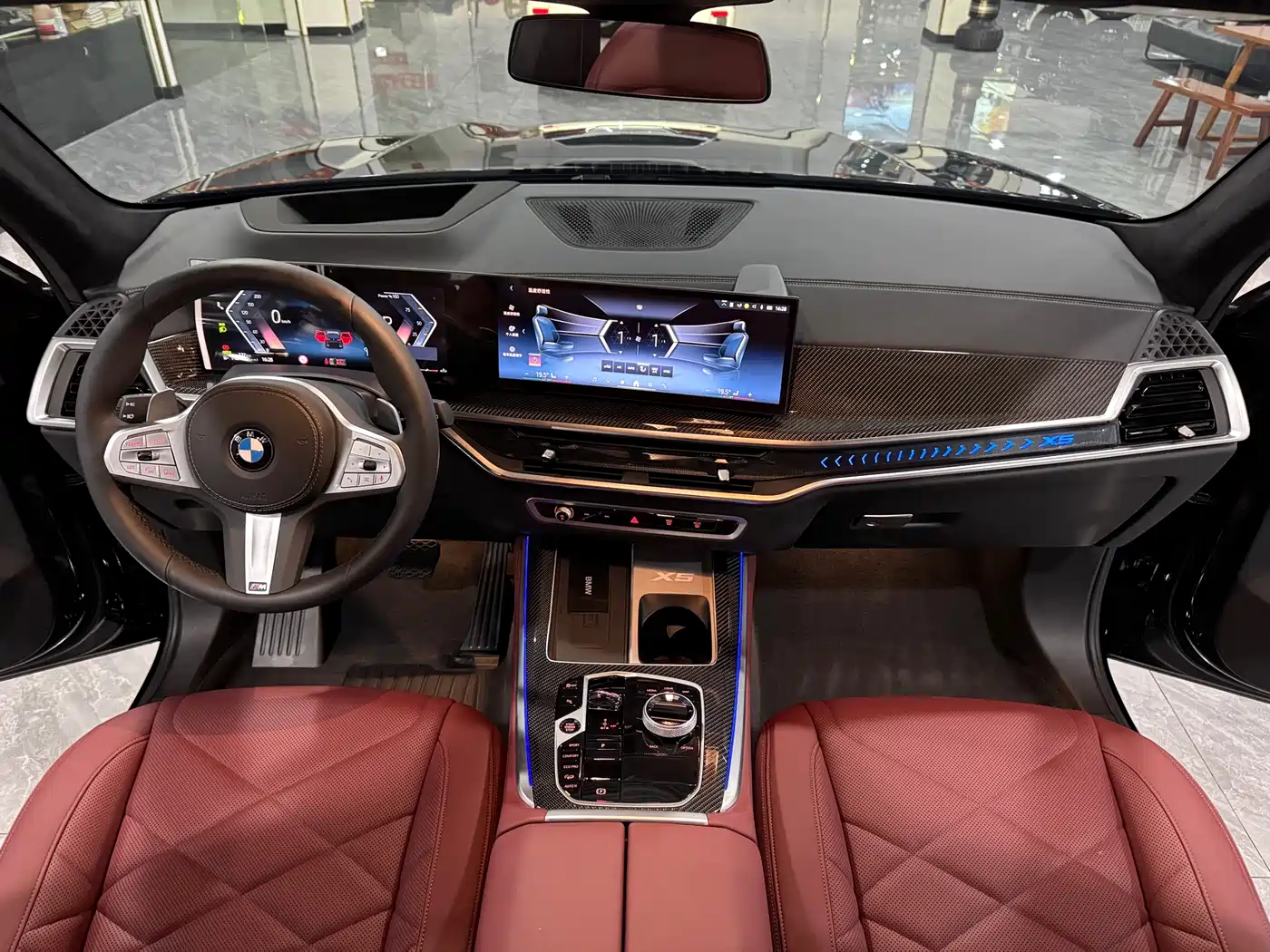BMW X5 2023 xDrive 40Li M Sport Black Night Package фото 6
