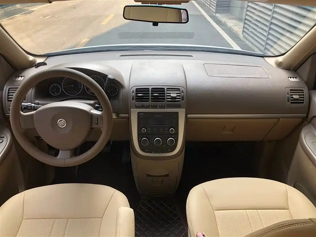 Buick GL8 2013 2.4L Classic фото 6