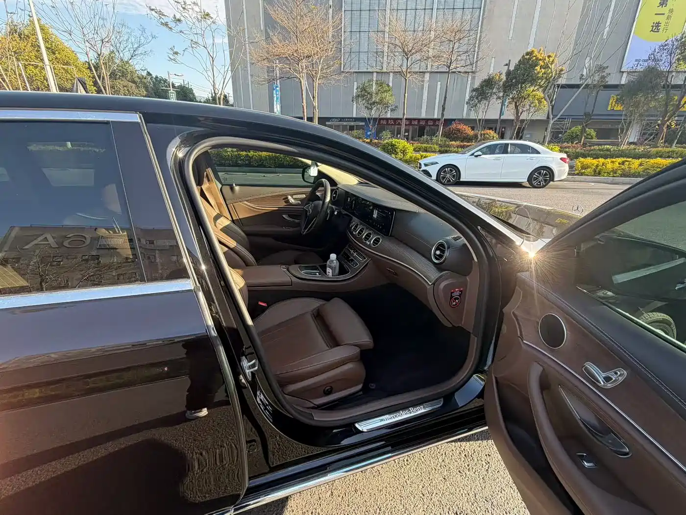 Mercedes-Benz E-Class 2022 Facelift E 260 L фото 7
