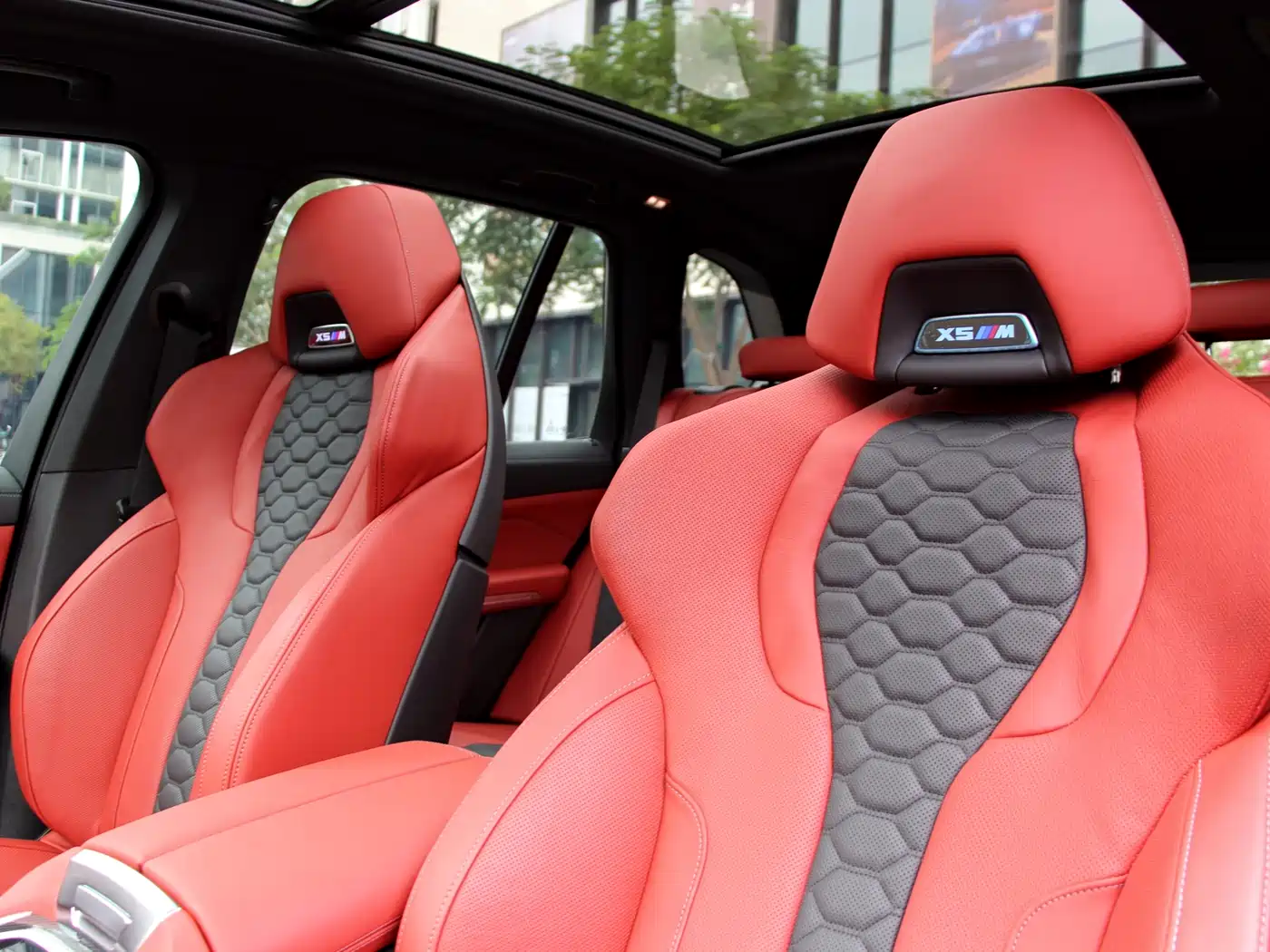 BMW X5 M 2023 Model X5 M Thunder Edition фото 11