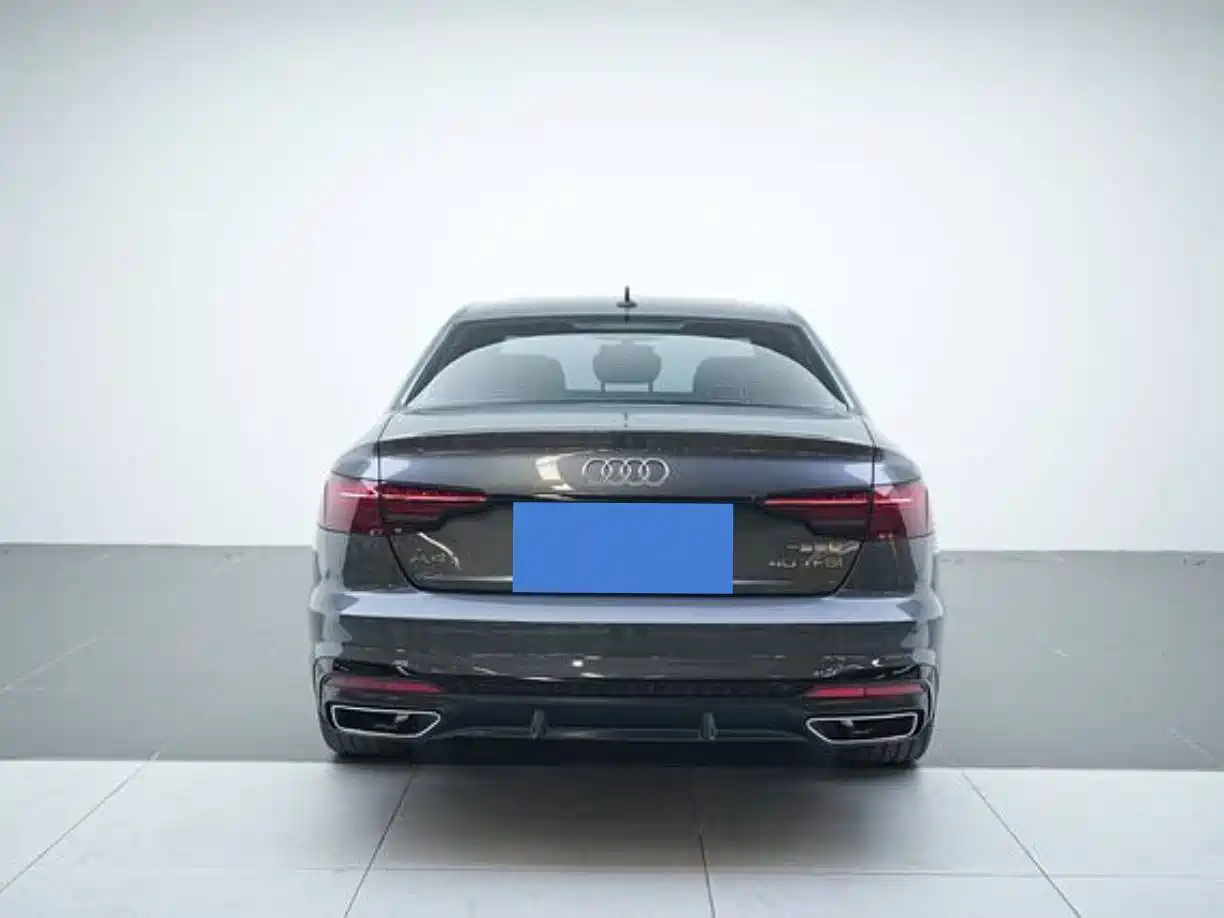 Audi A4L 2022 40 TFSI Luxury Dynamic фото 4