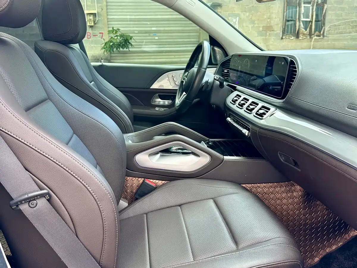 Mercedes-Benz GLE 2020 Facelift GLE 450 4MATIC Luxury фото 10