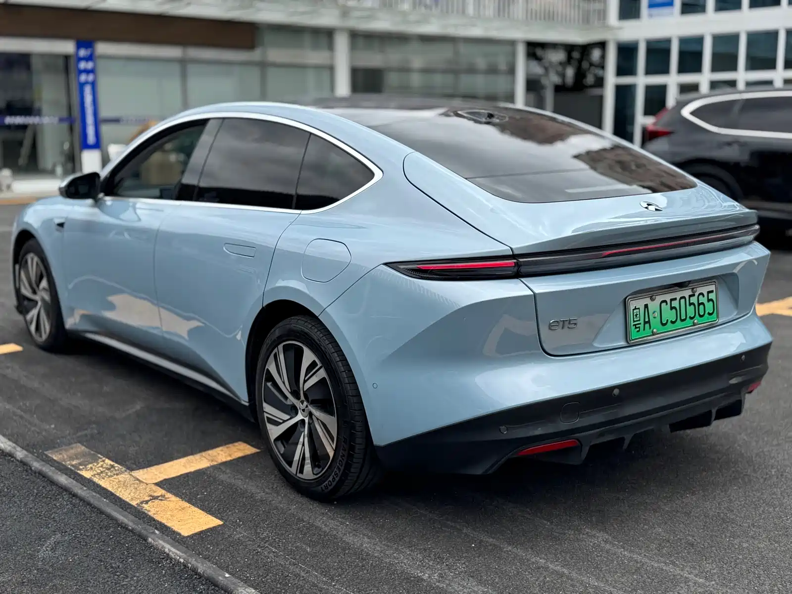Фото 4 - NIO ET5
