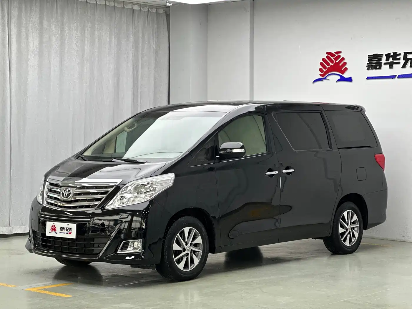 Toyota Alphard 2012 — пригон из Китая