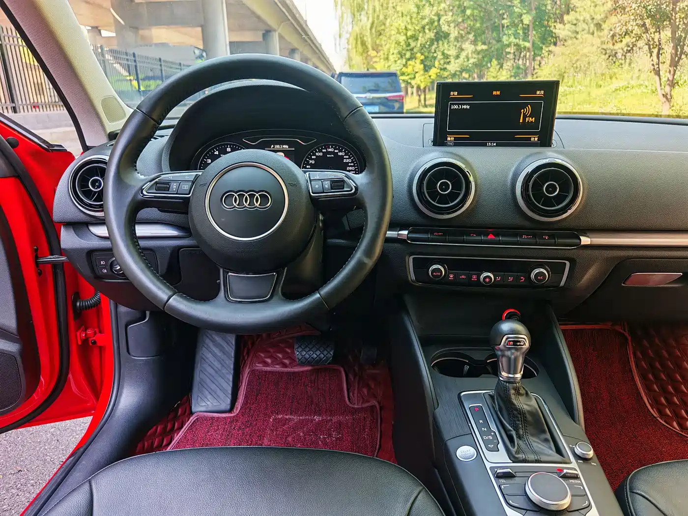 Audi A3 2016 Sportback 40 TFSI Style фото 9