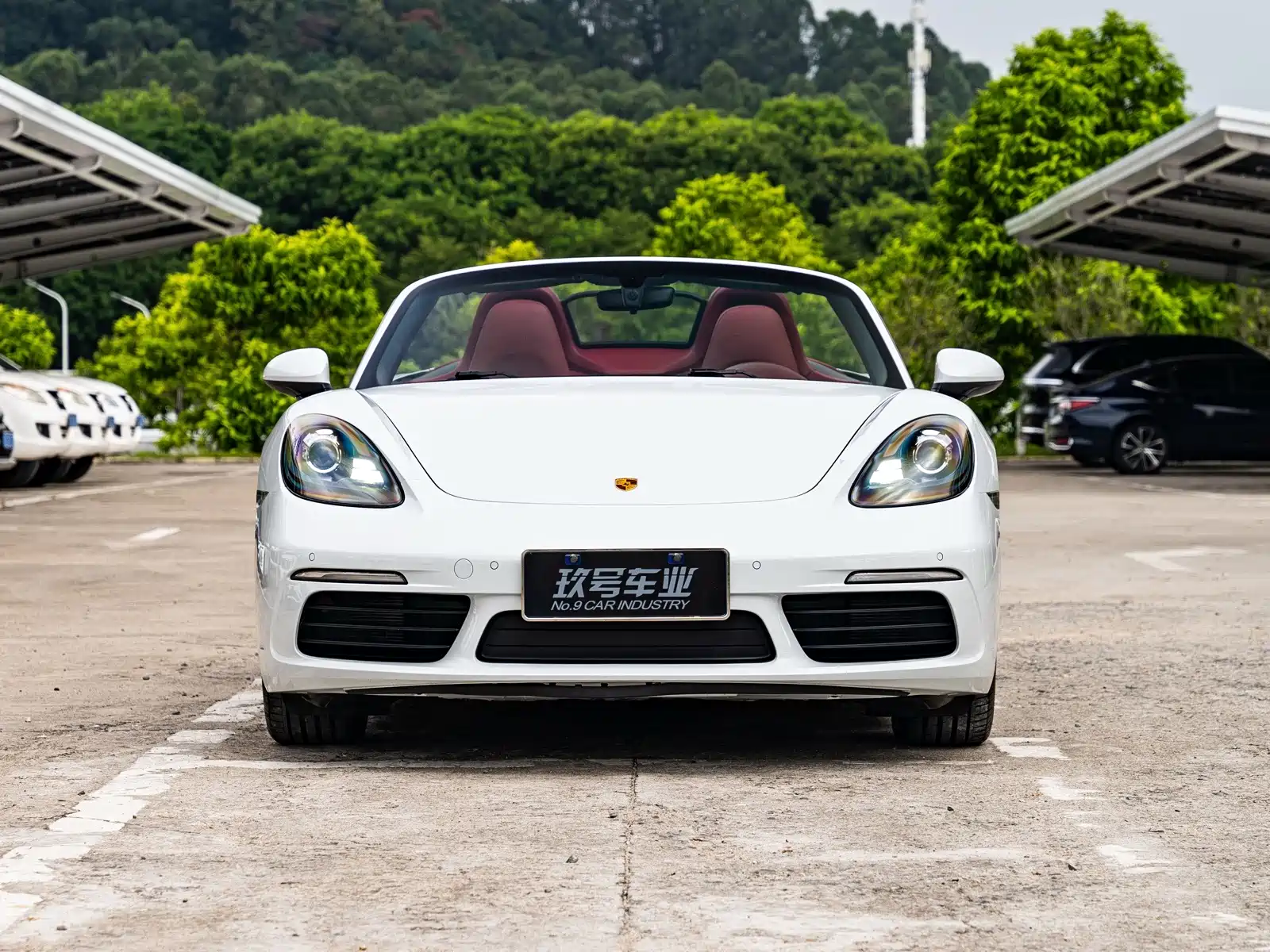 Фото 2 - Porsche 718