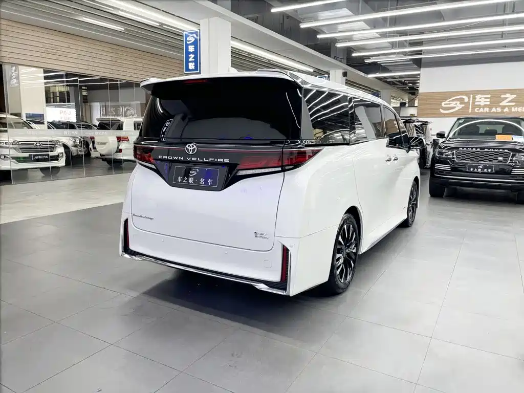 Toyota Vellfire 2024 2024 Crown Hybrid 2.5L Premium Edition