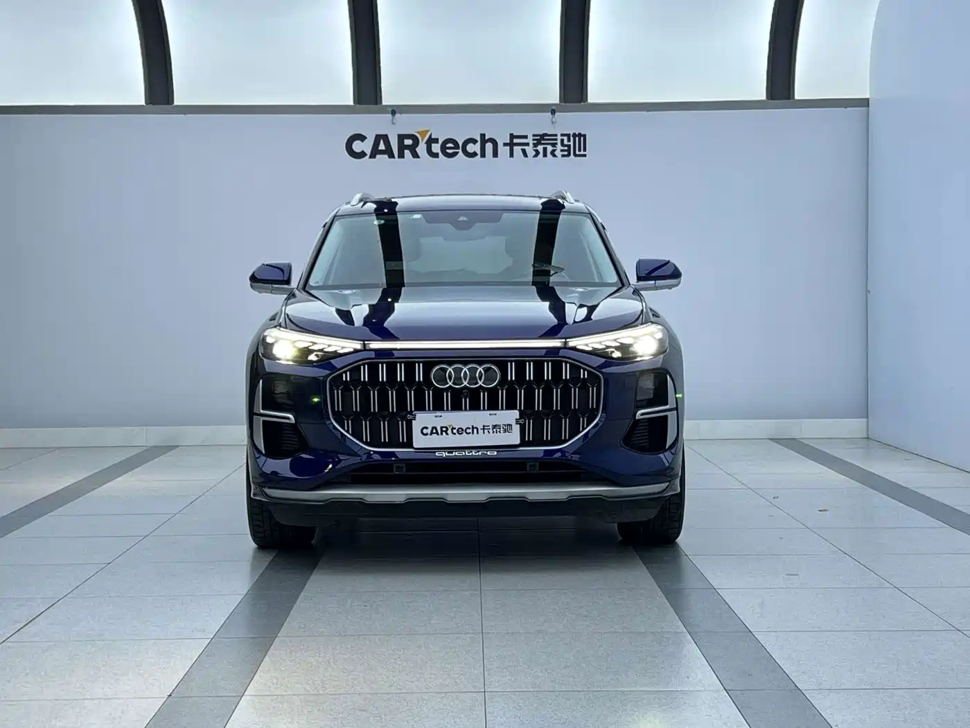 Audi Q6 2024 2024 50 TFSI quattro Xing Yun Yu Lin Package 6-seater