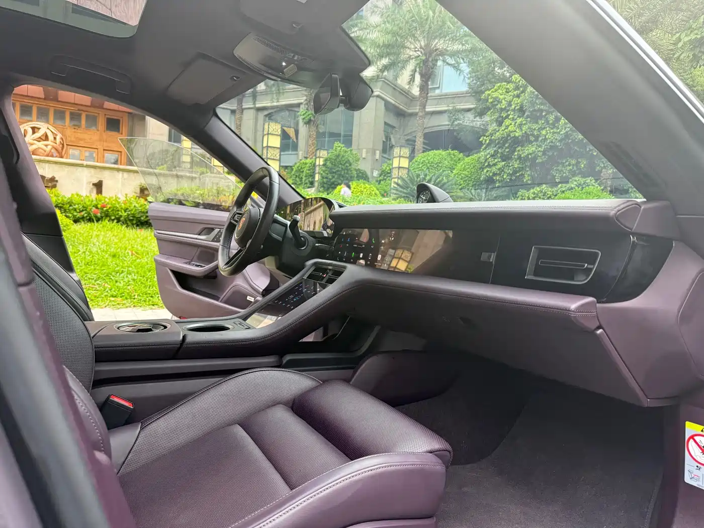 Porsche Taycan 2025 2025 Taycan