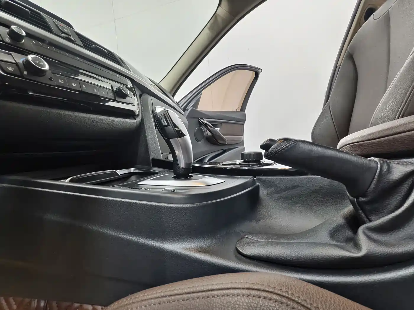 BMW 3 Series 2018 320Li Fashion Style фото 12