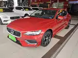 Фото 1 - Volvo S60
