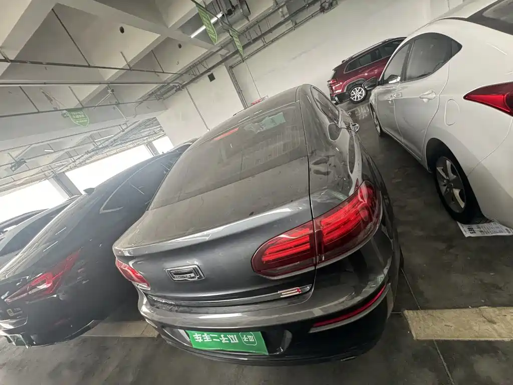 Qoros 3 2017 2015 Sedan 1.6T Auto Zhizhen Enhanced