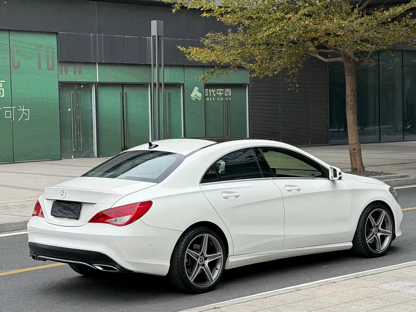 Mercedes-Benz CLA (Import) 2017 CLA 200 Dynamic фото 6