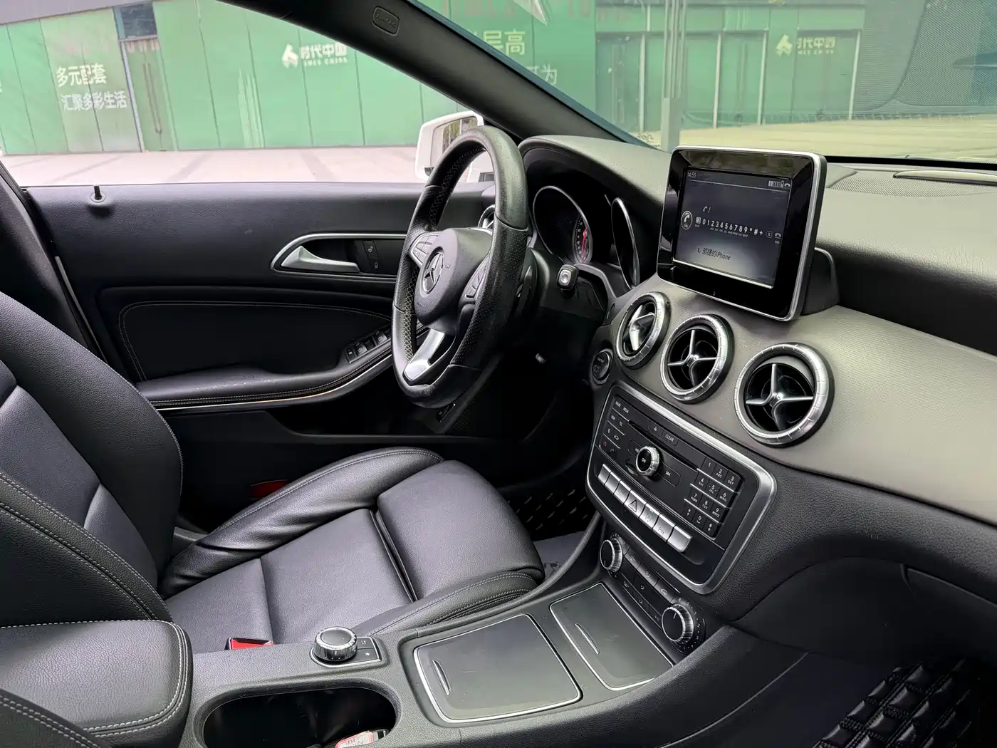 Mercedes-Benz CLA (Import) 2017 CLA 200 Dynamic фото 14