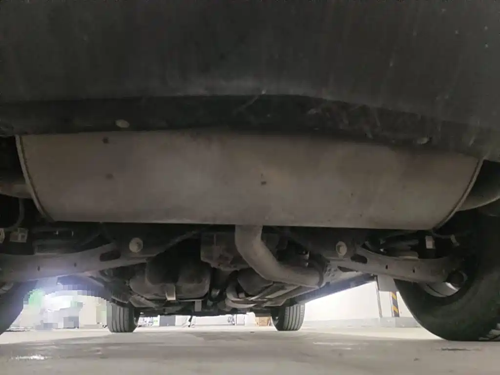 Photo 11 - Cadillac XT5
