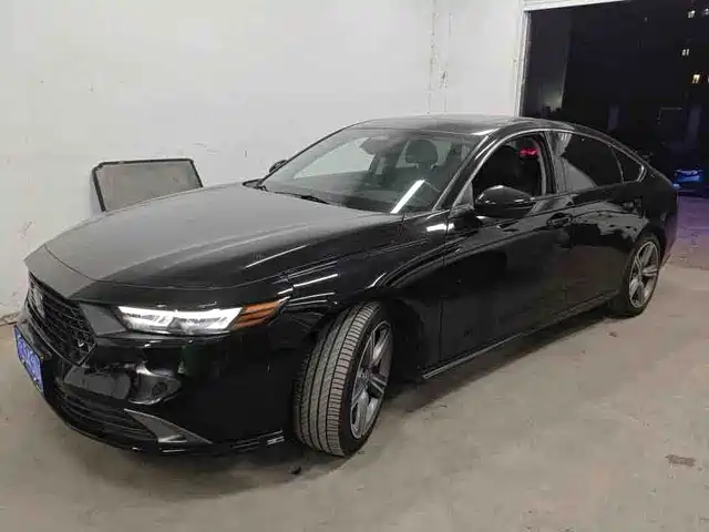 Honda Accord 2023 260TURBO Excellence Edition — фото 1