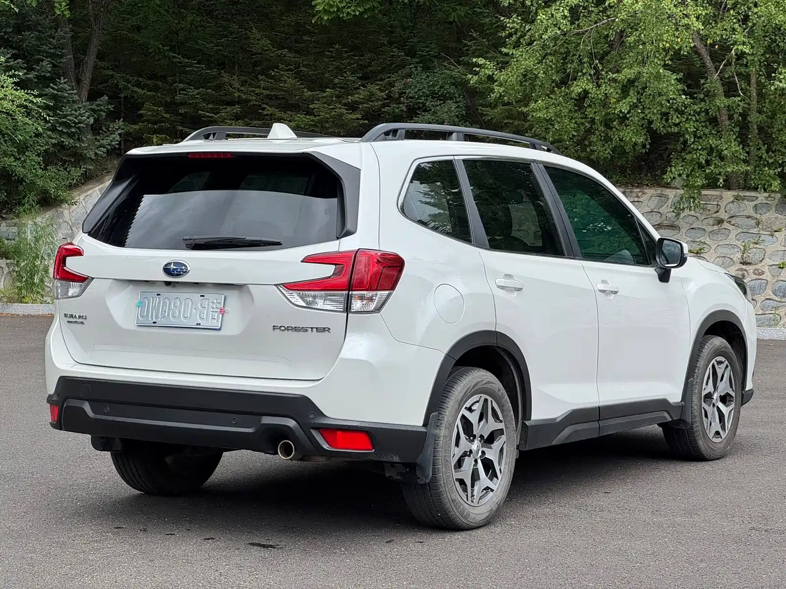 Photo 6 - Subaru Forester