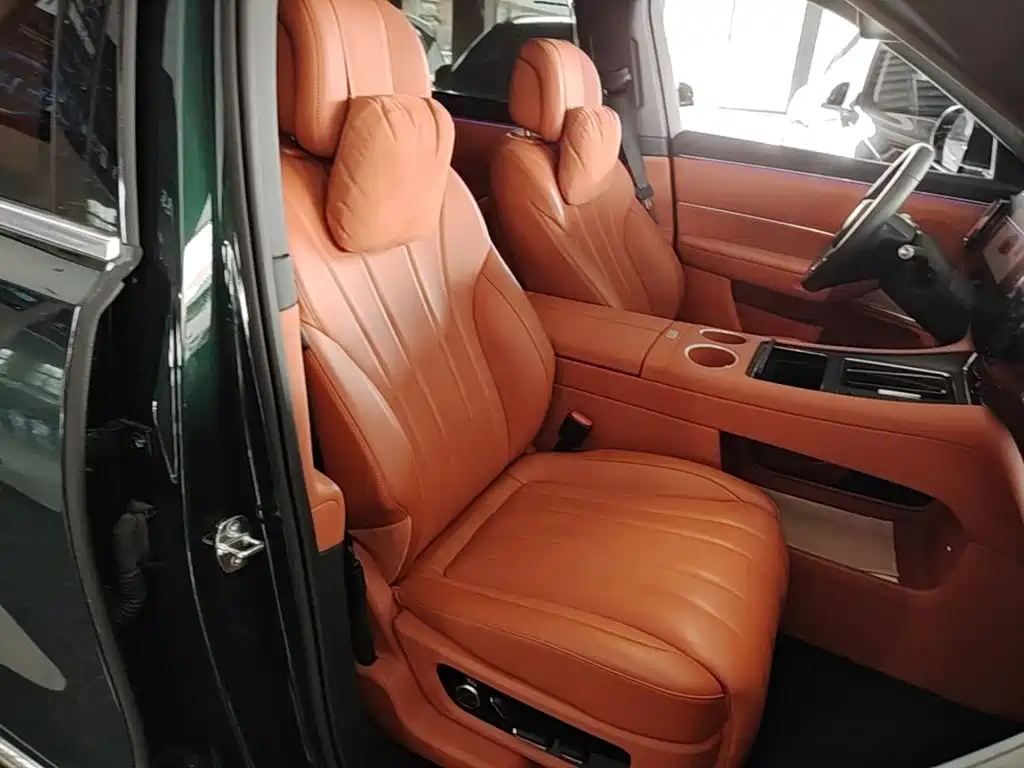 Aito AITO M8 2025 2025 Extended Range Ultra 53.4kWh 6-Seater