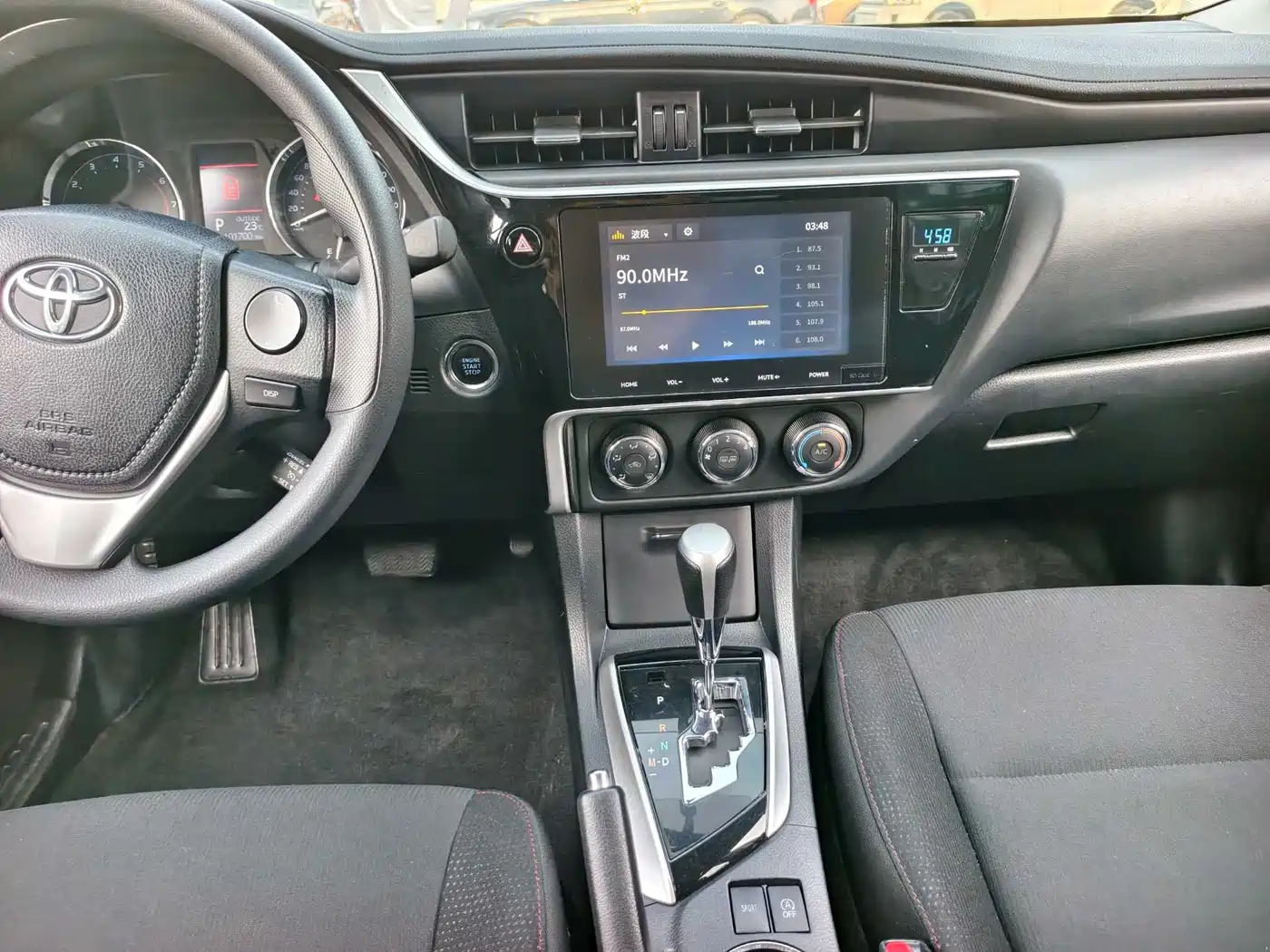 Toyota Corolla 2018 1.2T S-CVT GL-i Smart Shine Edition фото 9