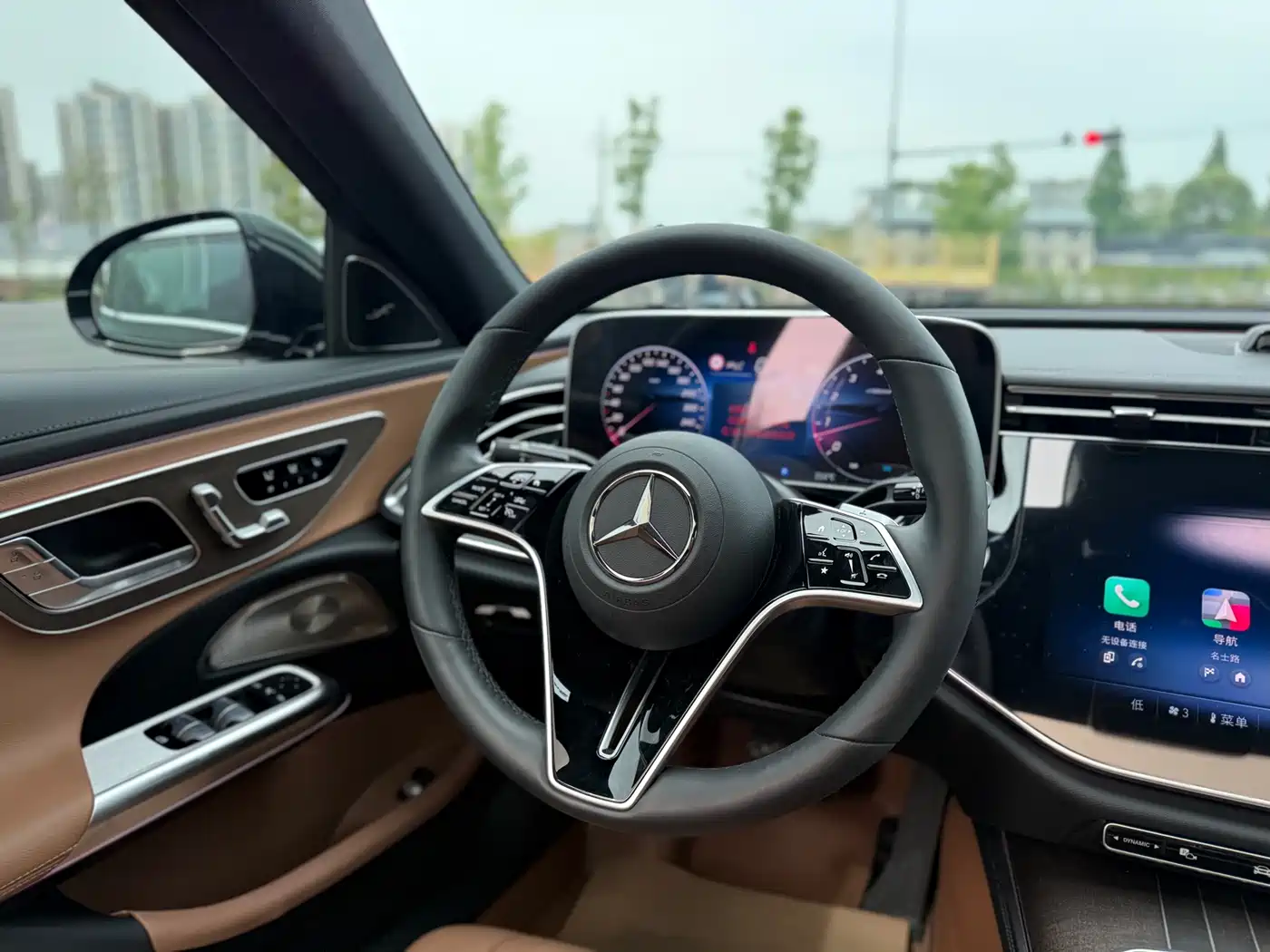 Mercedes-Benz E-Class 2025 E 300 L Luxury фото 14